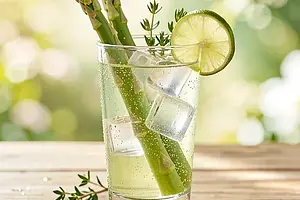 Asparagus tonic with lime and thyme