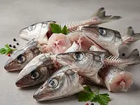 Ości i głowy białej ryby (do wywaru)