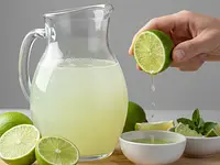 Sok z limonki (świeży)