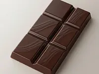 Dark chocolate (70% cocoa)