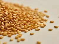 Toasted sesame seeds (for sprinkling)