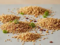 Sesame seeds (for sprinkling)