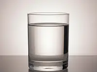 Woda (do namoczenia/rozrzedzenia kremu)