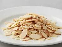 Almond flakes