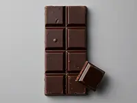 Bitter chocolate (min. 70%)