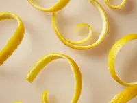 Skórka otarta z cytryny