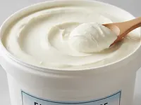 Twaróg sernikowy z wiaderka