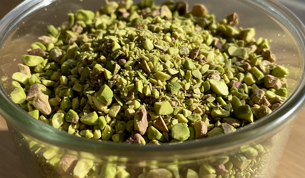 Jak przechowywać posiekane pistacje, żeby dłużej się trzymały