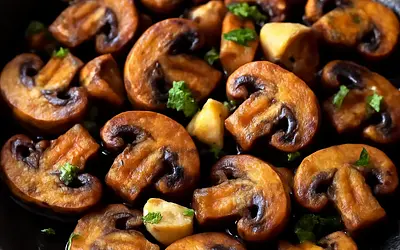 Fried mushrooms with garlic