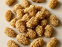 Dried white mulberry