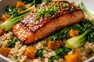 Miso-glazed salmon on winter rice risotto with pumpkin and pak choi (Variant 50fb6798)