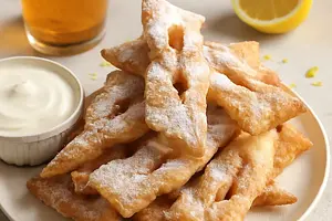 Beer-lemon angel wings with vanilla cream