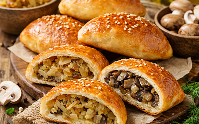 Cabbage and Mushroom Pastries (Traditional)