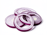 Cebula czerwona, pokrojona w półplasterki