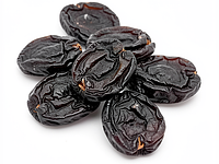 Dried pitted plums