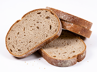 Czerstwy chleb pszenny