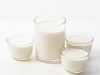 Oat milk (or soy milk) for frothing