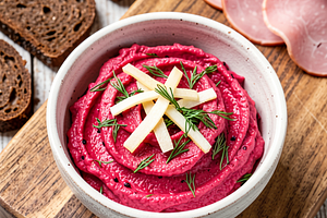 Horseradish with Beets (Pink Easter Horseradish)