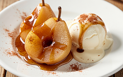Braised Pears with Cinnamon