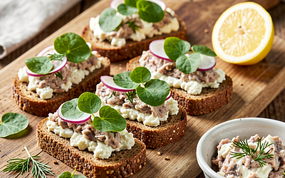 Smoked mackerel with bread, cottage cheese, and sorrel