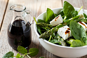 Balsamiczny dressing w stylu polsko‑nowoczesnym