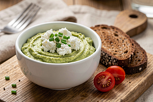 Avocado and Cottage Cheese Pasta